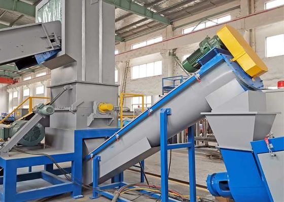 LDPE Rolnicze odpady foliowe Maszyna do recyklingu tworzyw sztucznych 2000kg / H